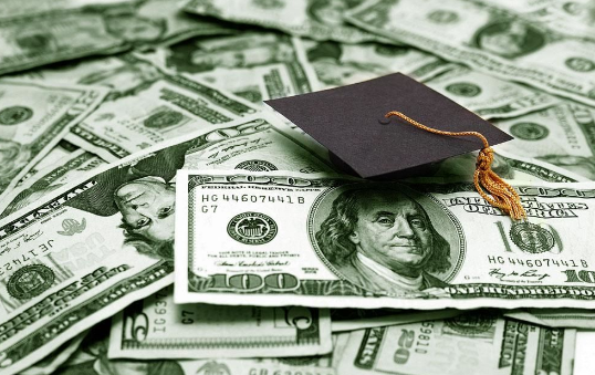 2020年美国本科留学费用是多少?去美国读本科要花多少钱?