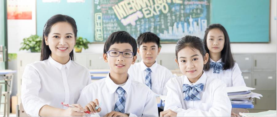 针对中小学，新加坡明年将推出新的英文课程大纲！