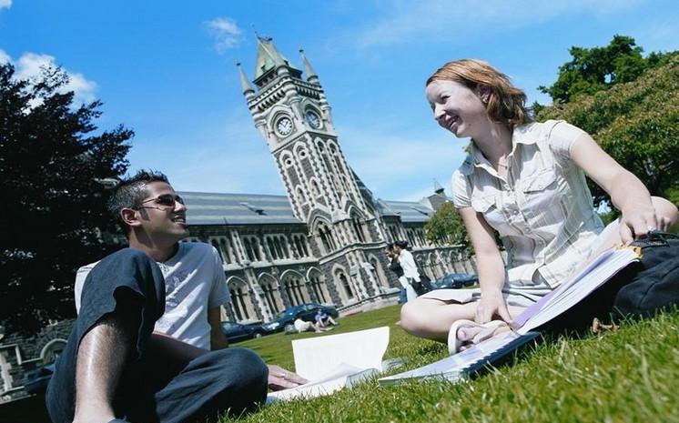 新西兰留学一年费用需要多少 新西兰留学需要注意什么