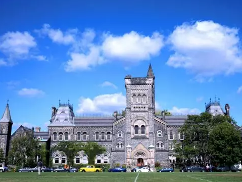 加拿大本科留学申请条件是什么？最佳申请时间是什么时候？