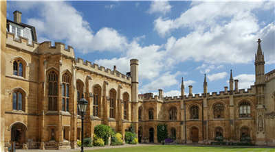牛津剑桥大学本科留学申请条件有哪些？
